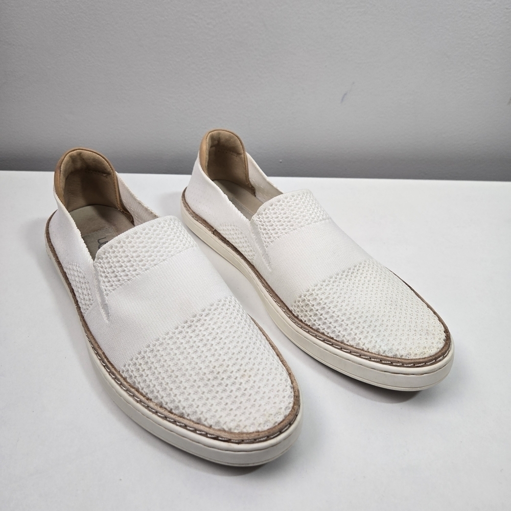 UGG Tan White Flats with Seamless Design
